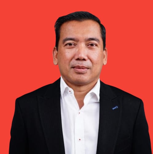 Dr. Junianto, S.H., M.Kn. Dr. Junianto, S.H., M.Kn.